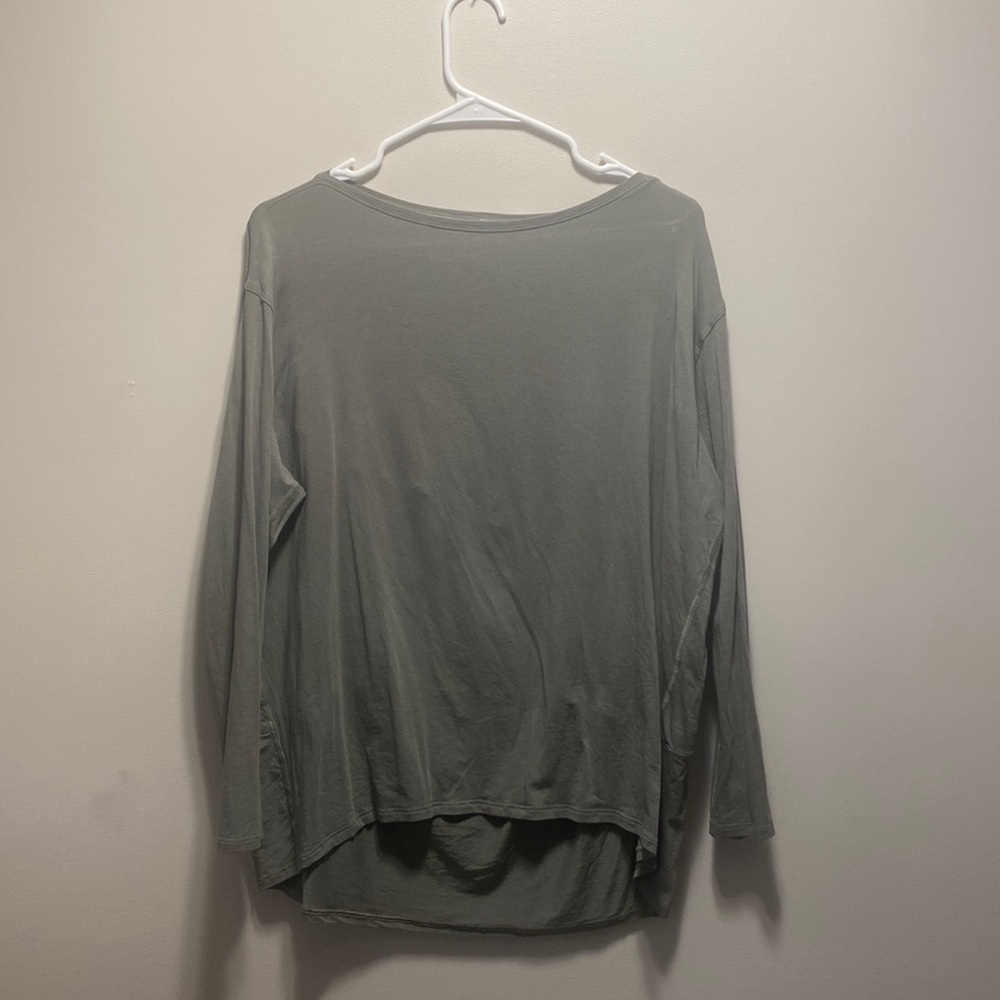 Lululemon long sleeve top, green.